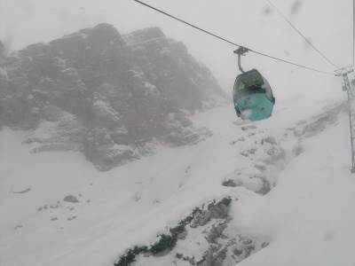  Nesreća na žičari u Italiji: Sudarile se kabine, povrijeđene četiri osobe 