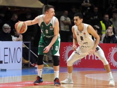  Cedevita-Olimpija-dovela-plejmejkera-Domen-Bratoz 