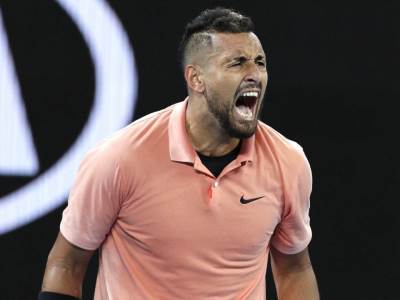  Nik-Kirjos-priznao-da-spava-sa-obozavateljkama 