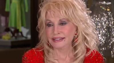  Od Linkedina do Tindera: Ona je pokrenula popularni izazov! 