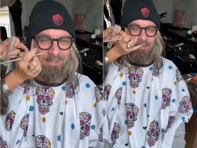  Danijele De Rosi maskiran među navijačima Rome 