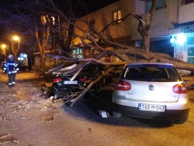 oluja Mostar automobili 