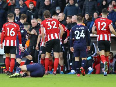  Premijer-liga-Sefild-junajted-Bornmut-2-1-Bili-Sarp-Lundstram-Kalum-Vilson 