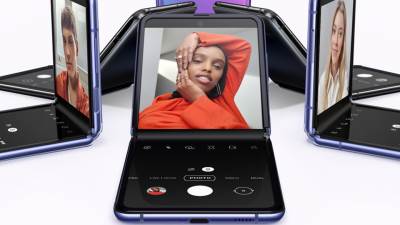  Telefon savitljivog ekrana od stakla: Novo lice budućnosti (FOTO, VIDEO) 