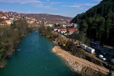  Banjaluka: Intenzivirani radovi na gradnji temelja novog mosta 