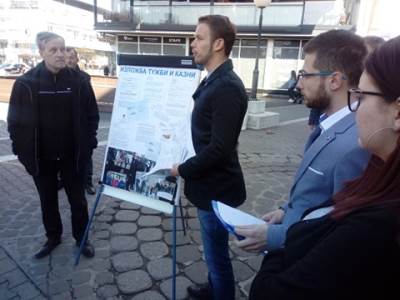  Stanivuković tužba izložba PDP Banjaluka 