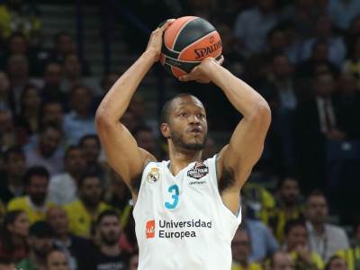  Entoni Rendolf završio karijeru  