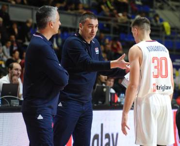  Kokoškov hvalio odbranu, zna i šta je problem: Teško je imati dobar napad kad ovi momci nisu igrali  