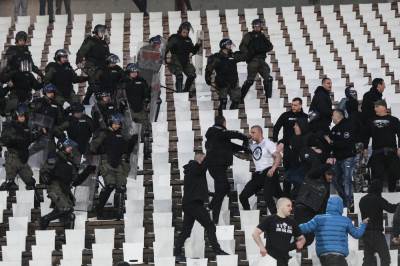  Partizan-navijaci-162.-veciti-derbi-Partizan-duzan-Zvezdi-za-stolice 