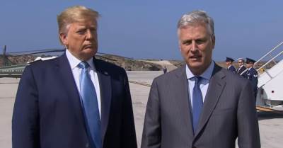  Savetnik Trampa poručio Kurtiju: Ukini takse ili se mi povlačimo sa Kosova! 