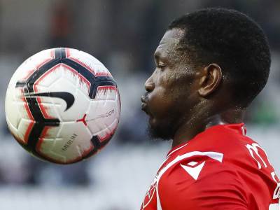  Korona-virus-fudbal-Crvena-zvezda-Ben 