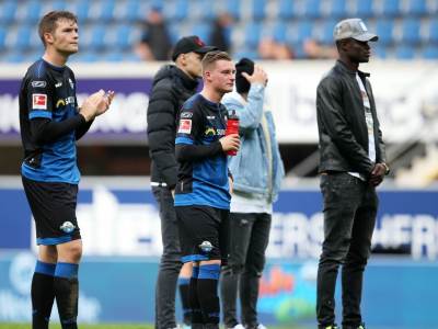  Koronavirus zaražen fudbaler Paderborna Luka Kilijan 