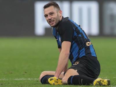  Stefan de Fraj Inter karantin pročitao četiri knjige 