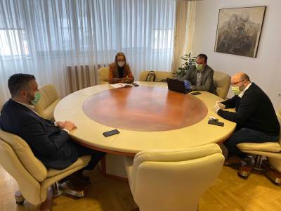  Besplatan internet za đake i studente, brži za medicinske ustanove 