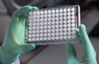  Nakon princa Čarlsa i španski visoki zvaničnik pozitivan na koronu! 