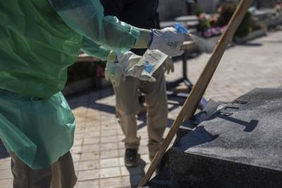  Korona kosi Italijom, vlasti razmatraju produženje karantina 