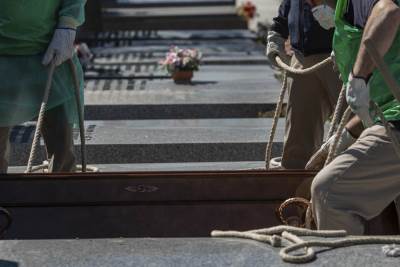  Tinejdžerka najmlađa žrtva koronavirusa u Evropi? 