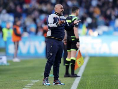  Lece-trener-kaze-svi-da-se-testiraju-na-korona-virus-pre-nego-sto-se-nastavi-Serija-A 