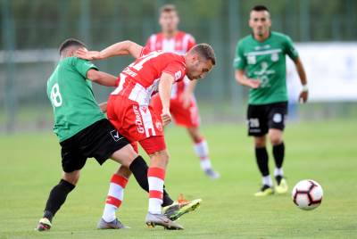  Veljko-Simic-Crvena-zvezda-korona-virus-u-Srbiji-fudbaleri-u-karantinu 