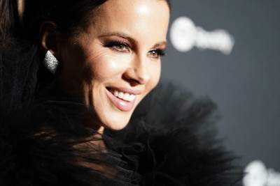  Glumica oborila sopstveni rekord - ovaj joj je najmlađi dosad! FOTO, VIDEO 