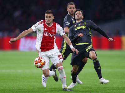  Vojceh-Scensni-hvali-Dusana-Tadica-i-Ajaks-Poljak-o-Tadicu-o-moj-boze-neverovatan-je 