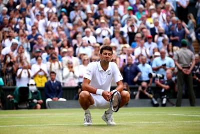  Borna-Coric-brani-Novaka-Djokovica-od-kriticara-Nek-udara-i-glavom-o-zid-ako-hoce 