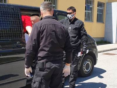  Iz BiH protjerana tri građanina Srbije, sumnjiče ih za terorizam 