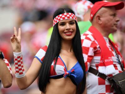  Hrvatica koju su svi gledali tokom Mundijala... A gledaju je i danas! FOTO 