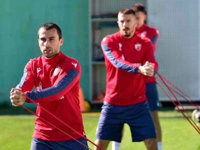  FK-Crvena-zvezda-trening-4.-maj-izjava-Dejan-Stankovic 