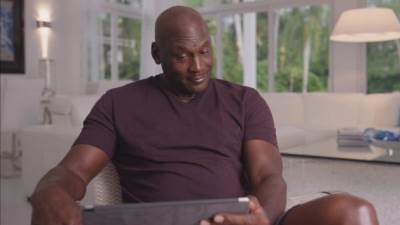  Air-Jordan-Nike-i-adidas-Majkl-Dzordan-najskuplja-greska-u-istoriji-sporta 