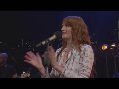  Hit dana: Florence + The Machine - Shake It Out 