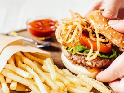  Dokazano: Od ovakve hrane nakratko postajemo gluplji! 