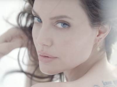  Anđelina, šta čitaš: Zvezda "Švindlera" o saradnji s holivudskom glumicom! 