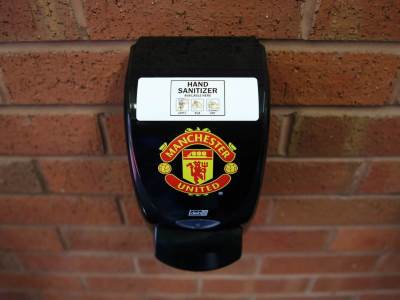  Novo testiranje, novi problem za Premijer ligu: Još pozitivnih na koronu! 