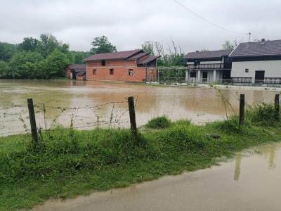  Izlila se Vrbanja kod Kotor Varoša, neprohodan put prema Tovladiću 