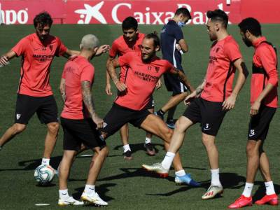  Igrači Sevilje pekršili mjere zaštite korona virus 