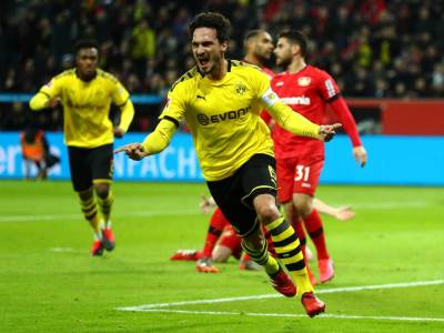  Mats Humels igra Der Klasiker Borusija Dortmund - Bajern 