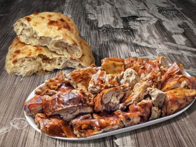  Fudbaleri-Indjije-ne-smeju-da-jedu-svinjsko-meso-izjava-Aleksandar-Janjic 