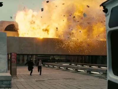  Holivud: Bolje da raznesemo pravi avion, nego da plaćamo specijalne efekte! 