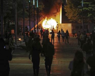  Kao u ratu: Potpuna mobilizacija Nacionalne garde zbog nasilja u Minesoti 