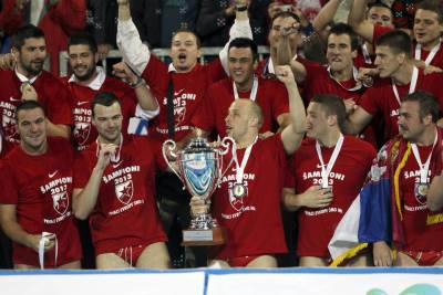  Crvena-zvezda-sampion-Evrope-u-vaterpolu-2013.-godina 