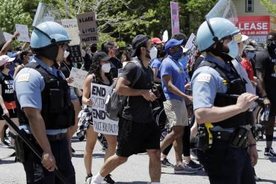  Protesti u SAD sve masovniji: Tramp tražio vojsku, ali ostao "kratak" FOTO 