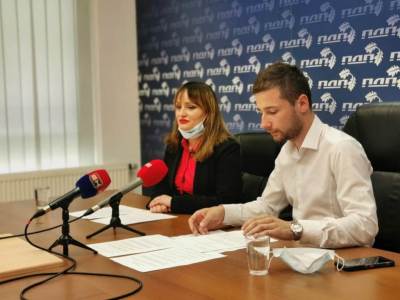  Begić najavljuje tužbe zbog skupa na Kozari: Dozvoljeno je okupljanje 120 ljudi 