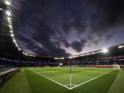  Pari-sen-Zermen-prati-losa-karma-sa-razlogom-Maltretman-Tijaga-Silve-i-Edinsona-Kavanija 