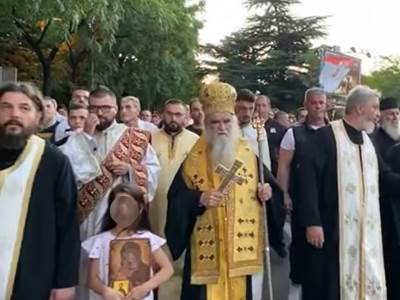  CG: Krivične zbog liturgije, hapšenje zbog zastave 