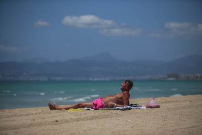  Crnogorci kukaju: Plaže prazne a prikazuju da je došla "cijela Ukrajina" 