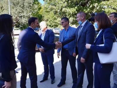  Siniša Mali Drvar donacija Srbije 