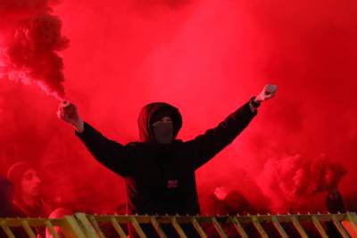  Zvezdaši, idete li na žurku? FK Crvena zvezda slavi titulu 
