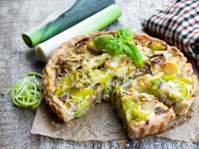   Torta od praziluka, sira i slaninice recept 