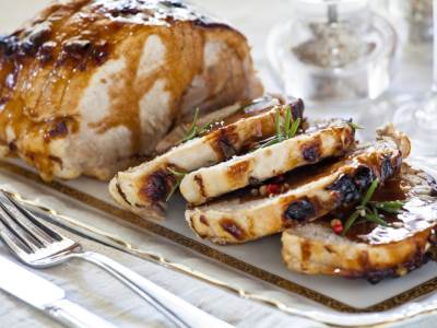  Prste da poližeš! Pikantni svinjski but sa ljutom papričicom 